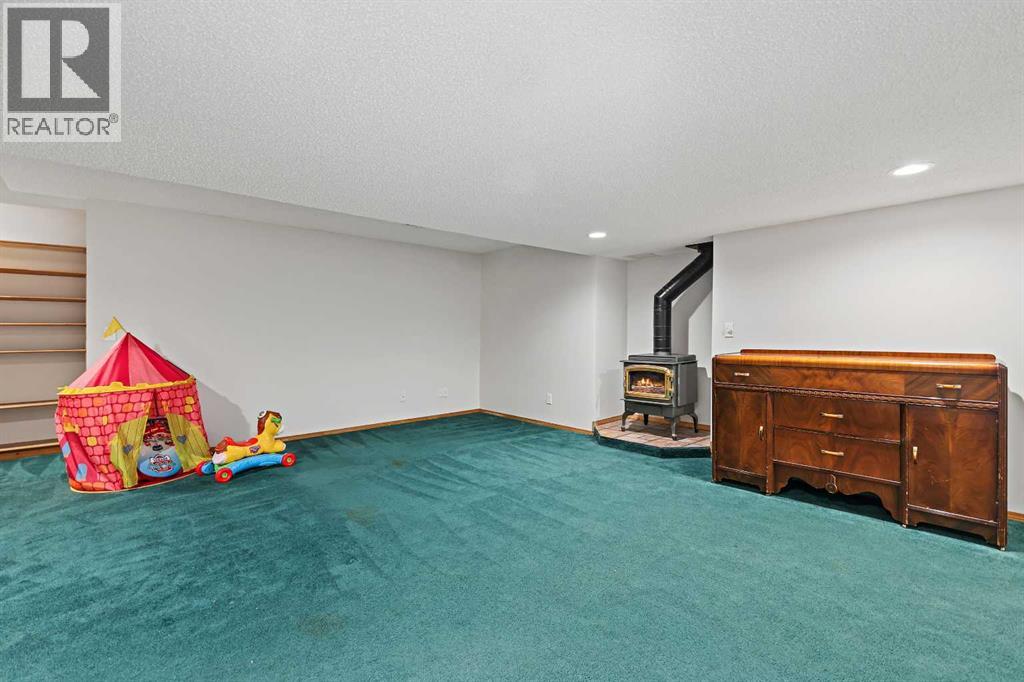 Single Family House for Sale in  Macewan Park View NW MacEwan Glen Calgary 