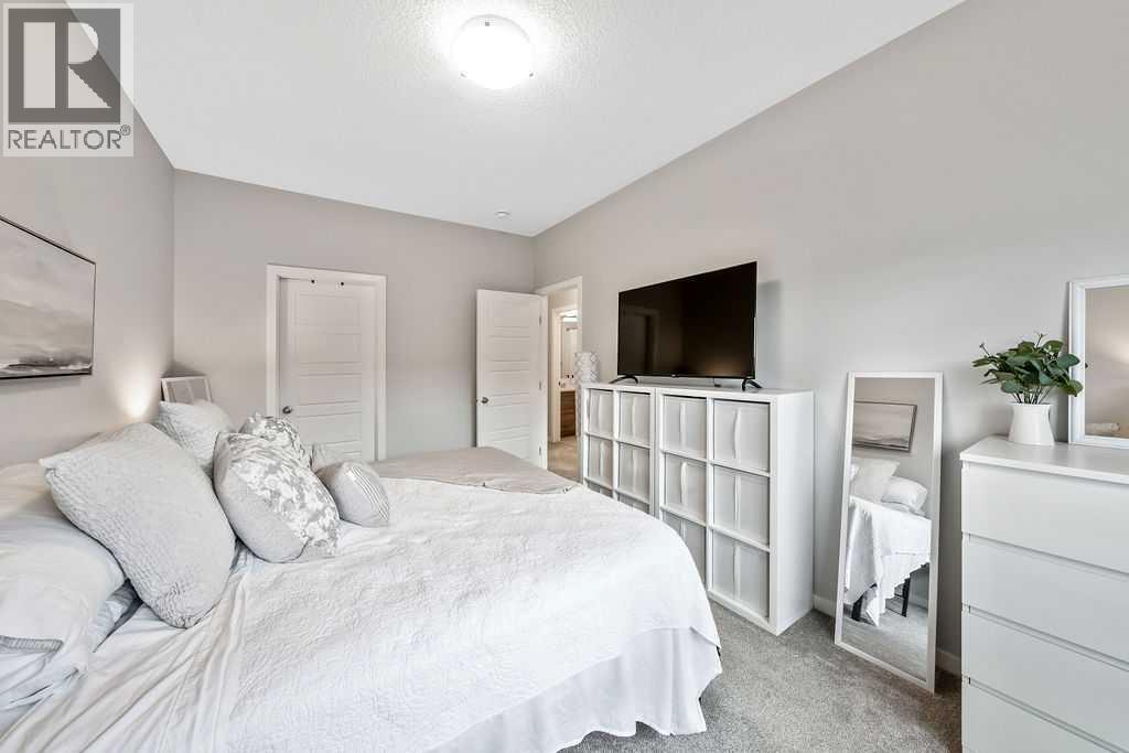 250 Fireside View, Cochrane