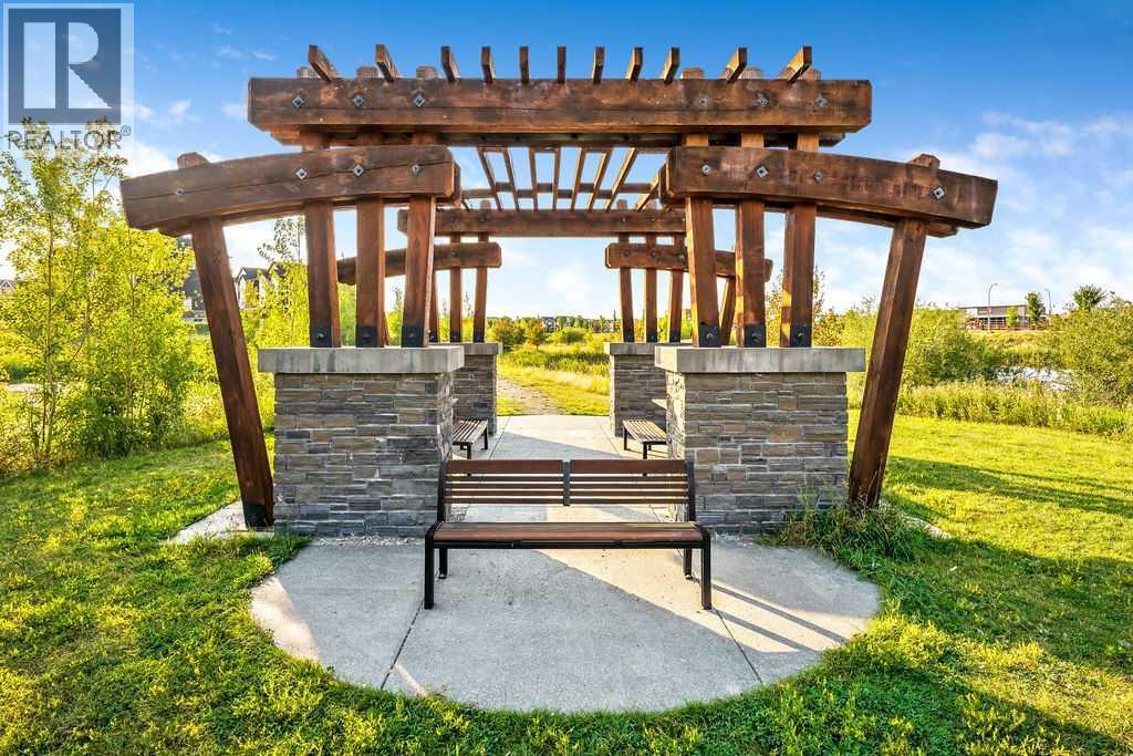250 Fireside View, Cochrane