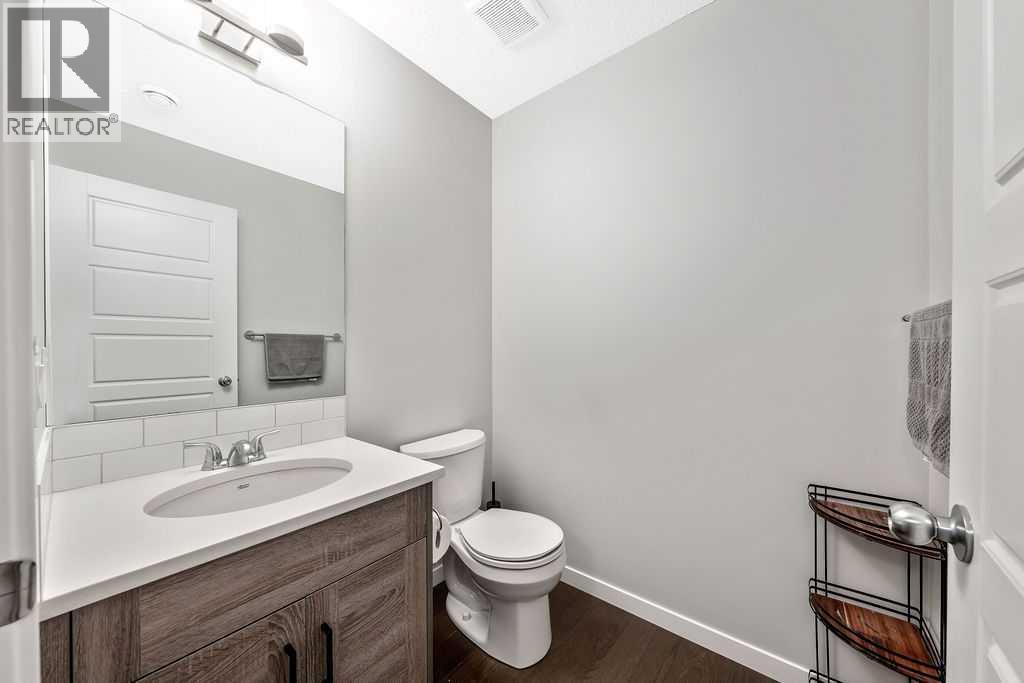 250 Fireside View, Cochrane