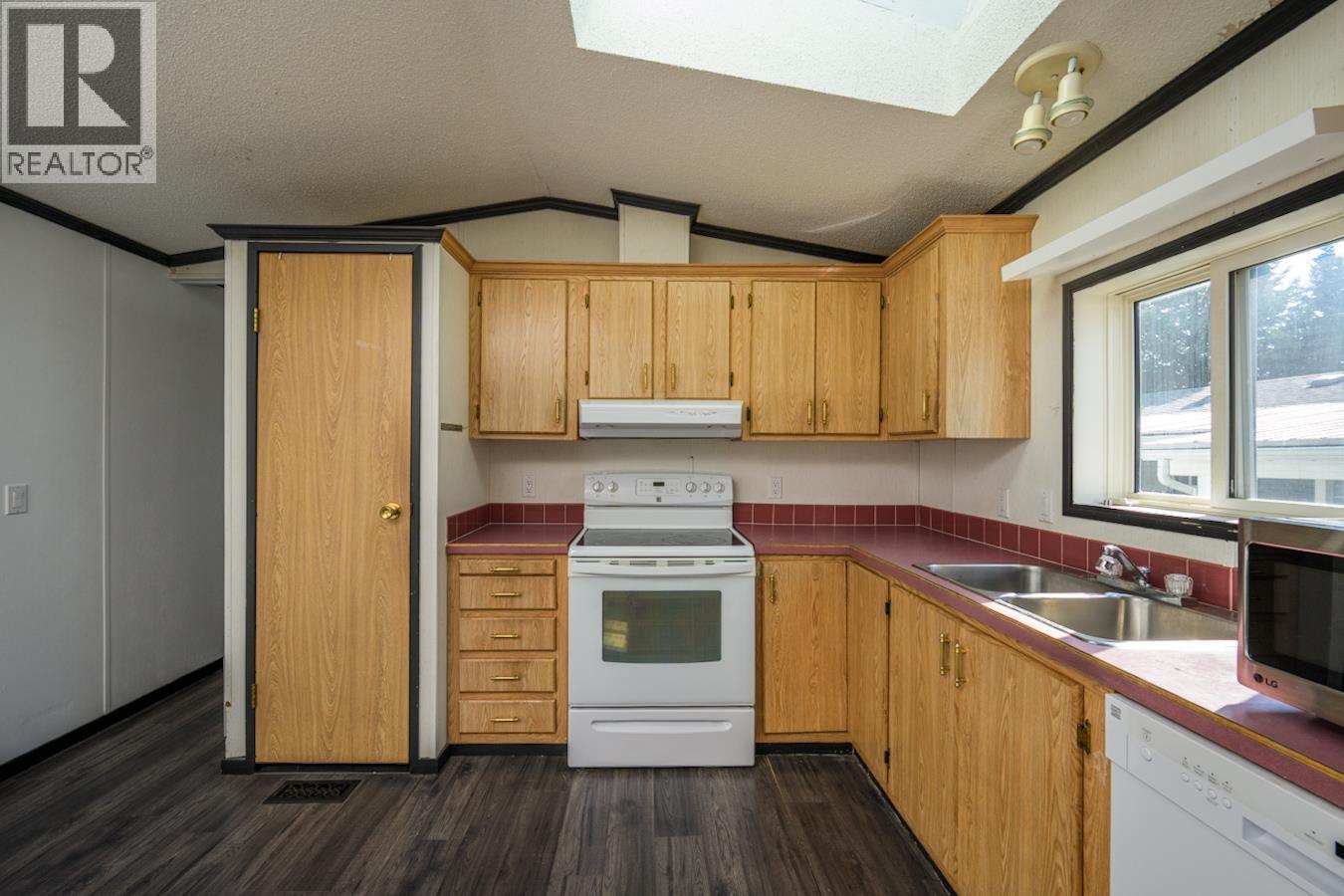 143 2500 GRANT ROAD, Prince George