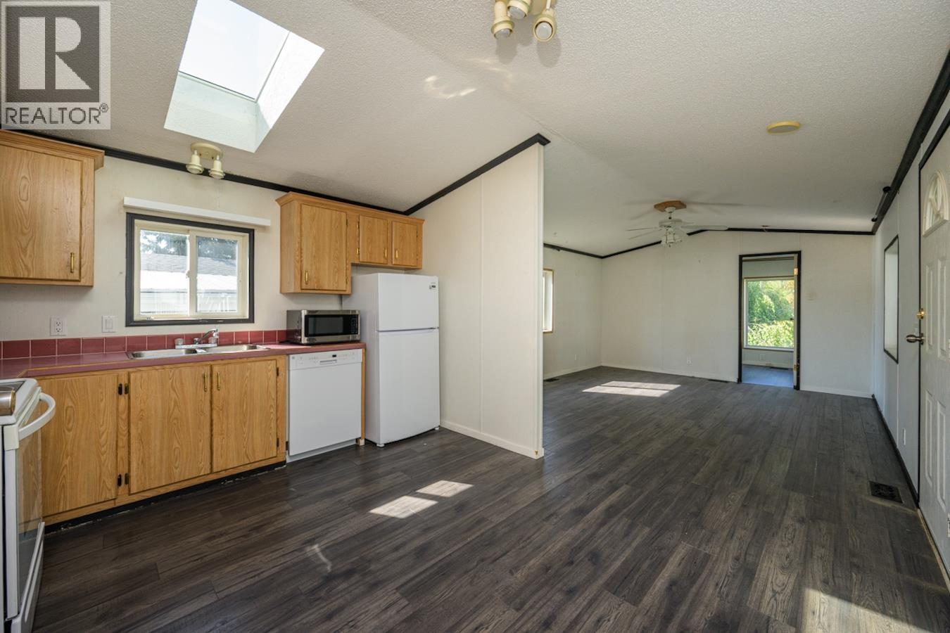 143 2500 GRANT ROAD, Prince George
