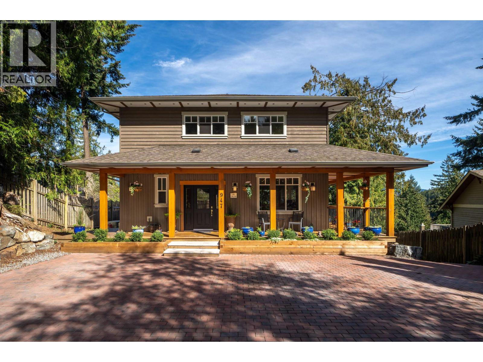947 VILLAGE DRIVE, Bowen Island