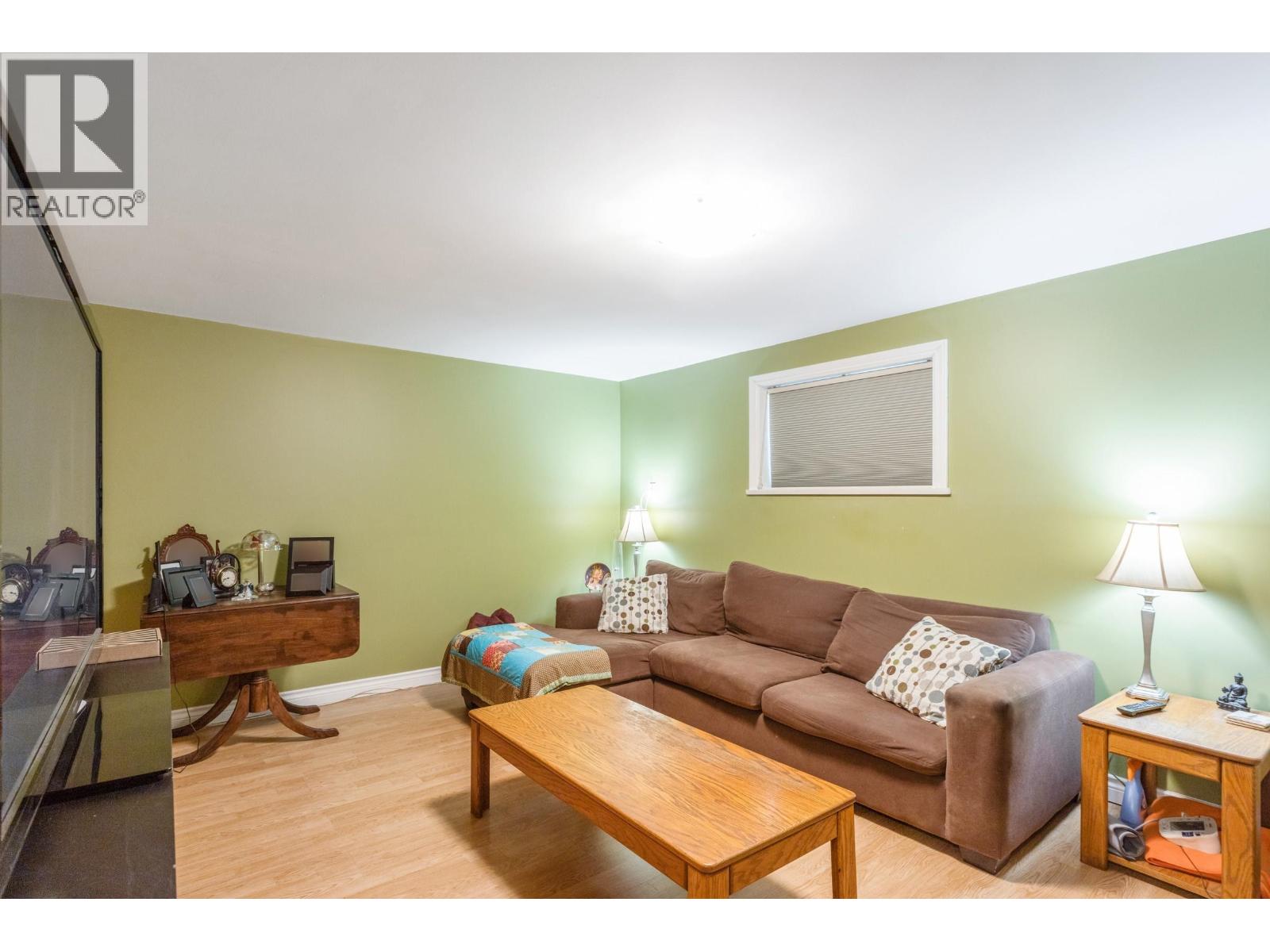 843 WHITCHURCH STREET, North Vancouver