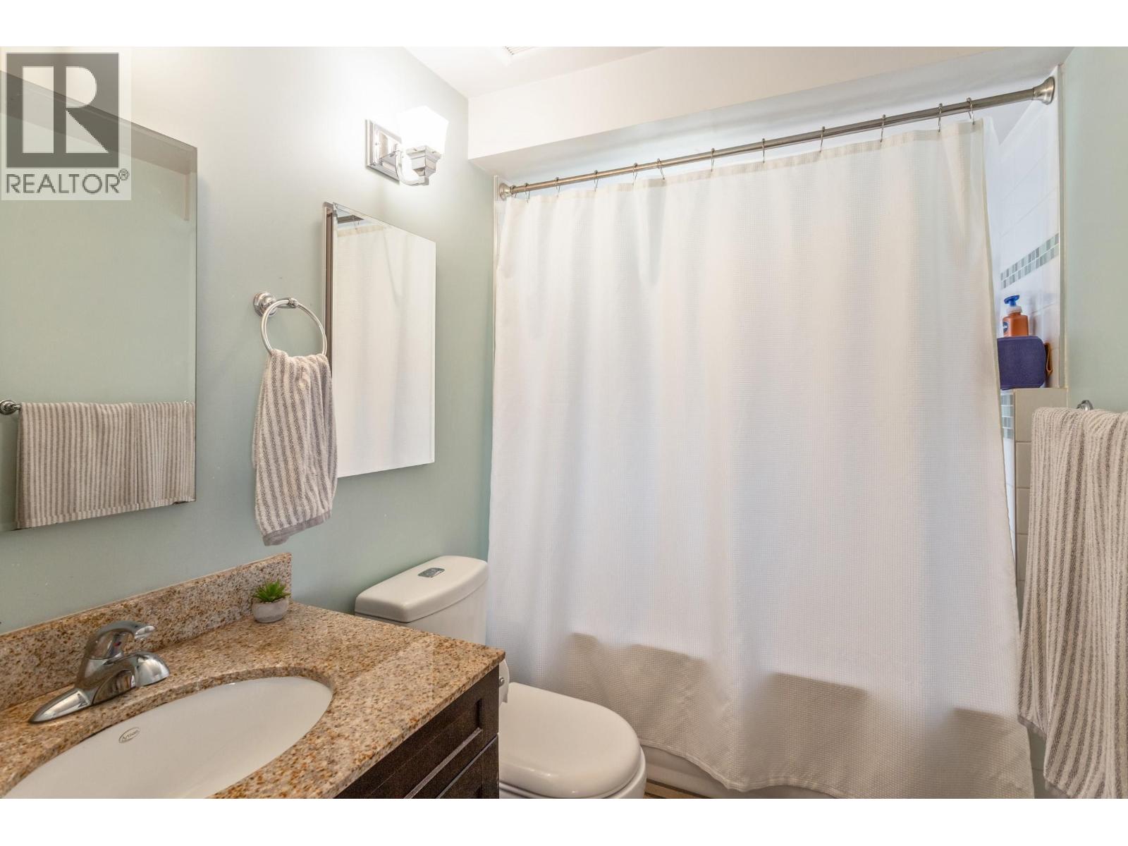 843 WHITCHURCH STREET, North Vancouver