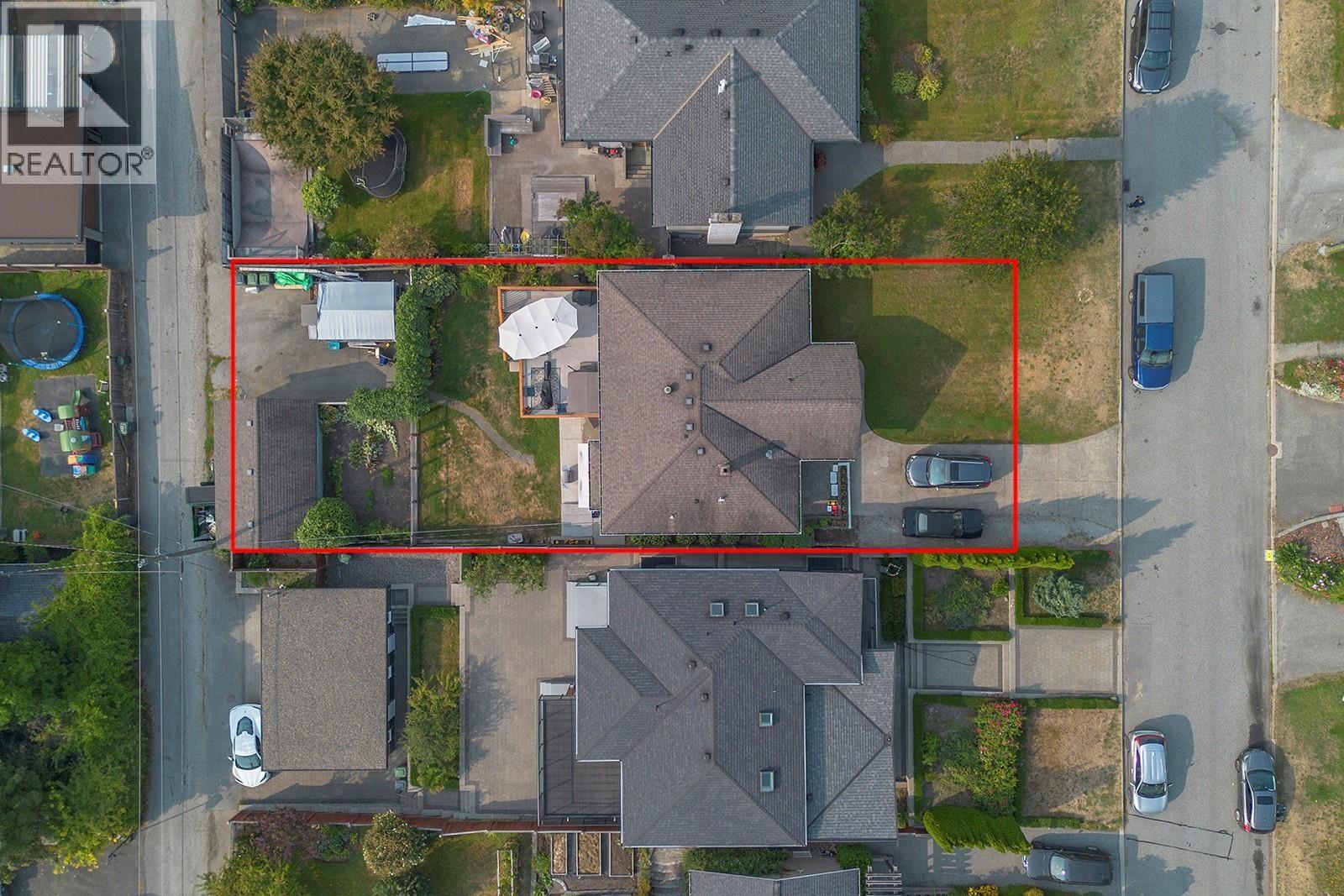 843 WHITCHURCH STREET, North Vancouver