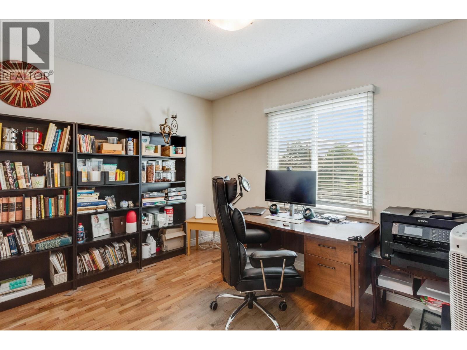 843 WHITCHURCH STREET, North Vancouver