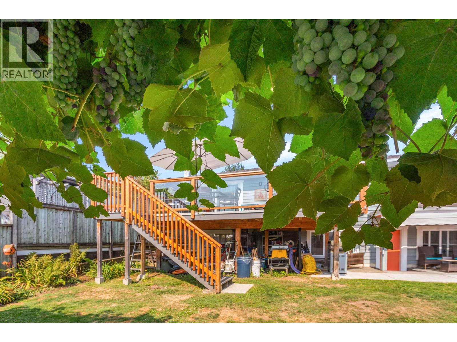 843 WHITCHURCH STREET, North Vancouver