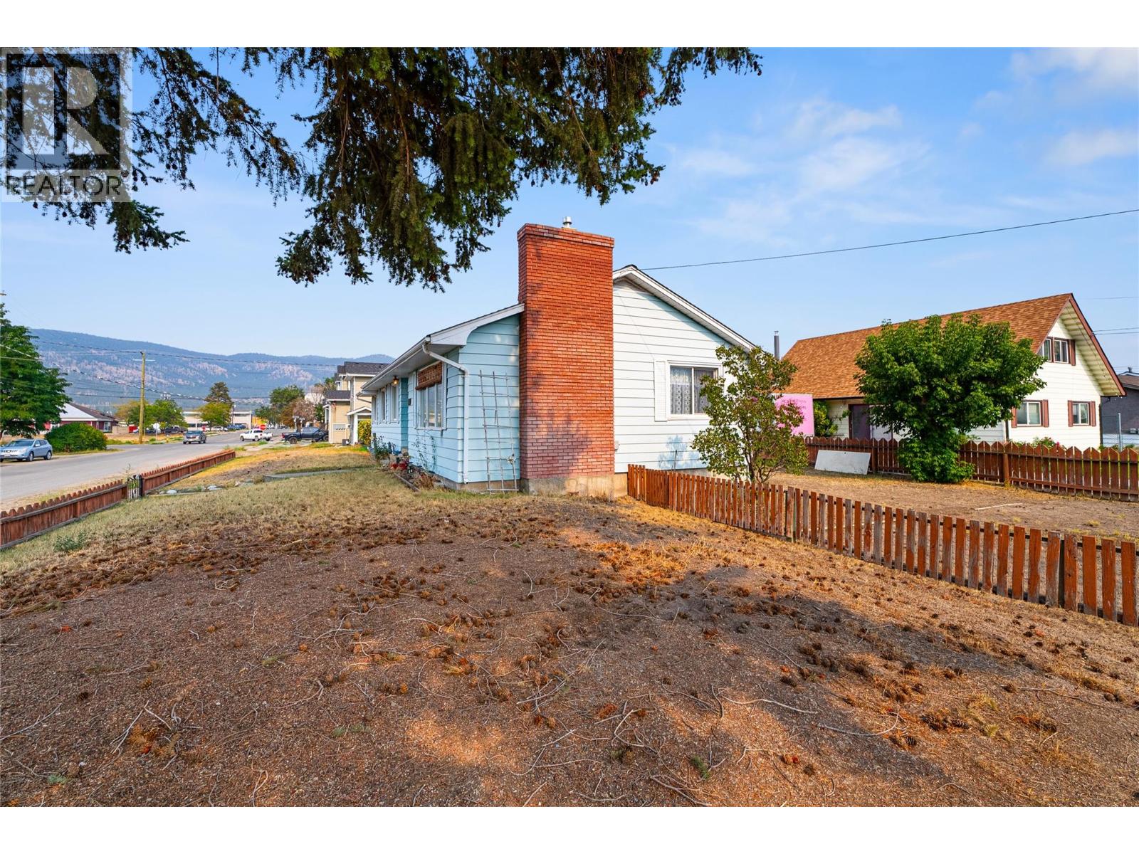 1552 Garcia Street, Merritt