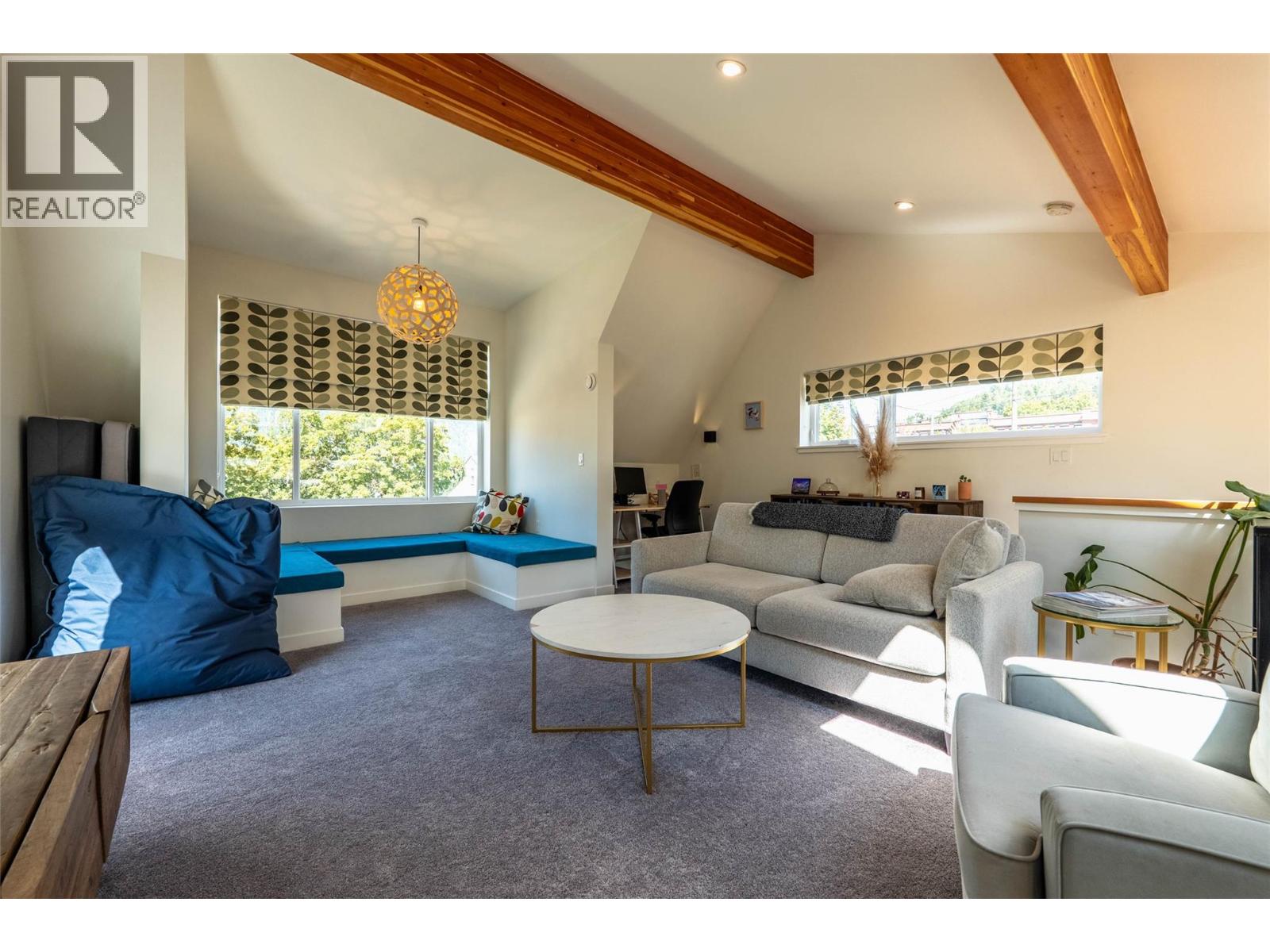 519 ROBSON Street, Nelson