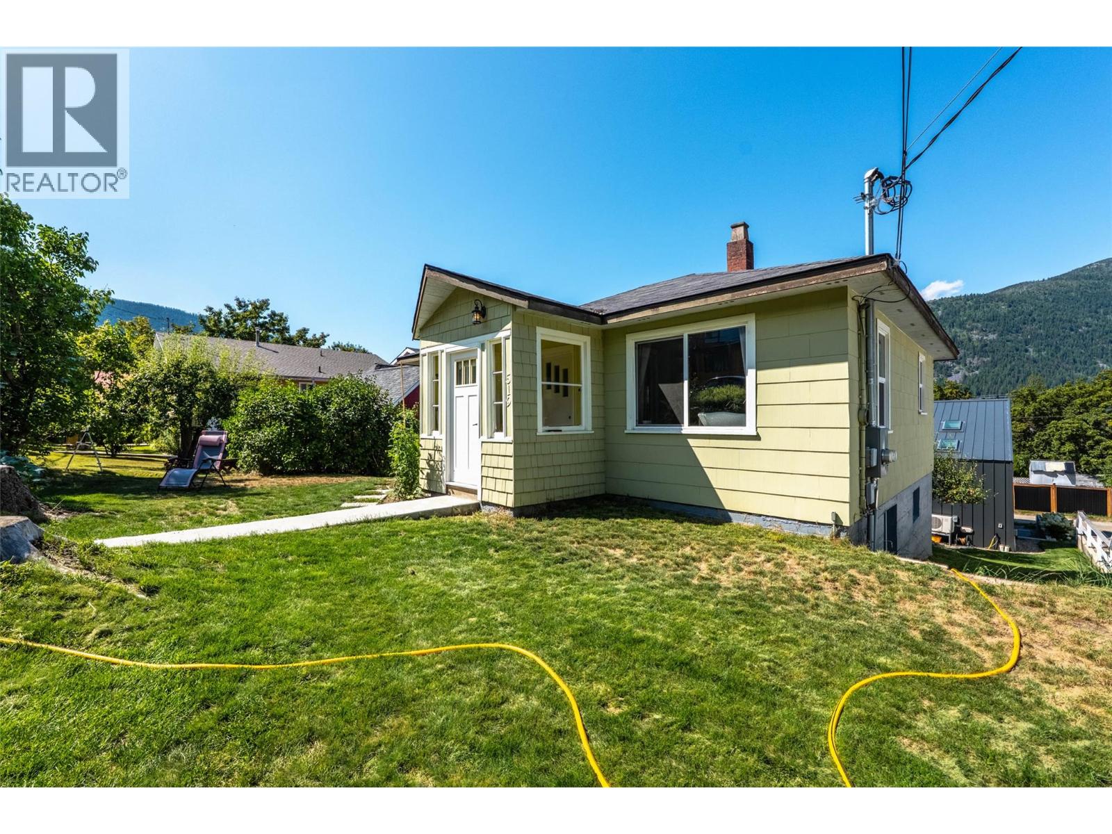 519 ROBSON Street, Nelson
