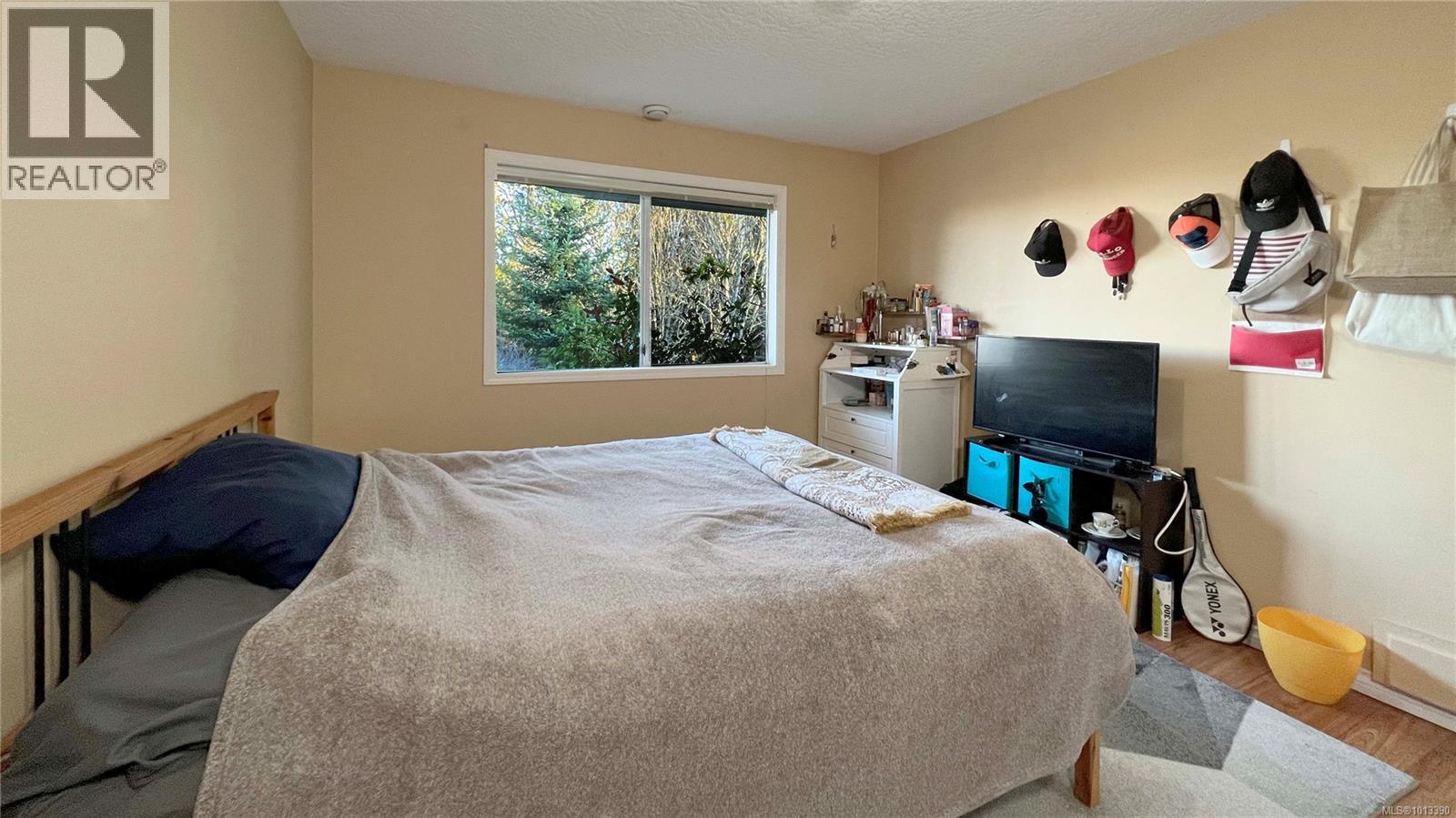  986 Seapearl Place, Saanich