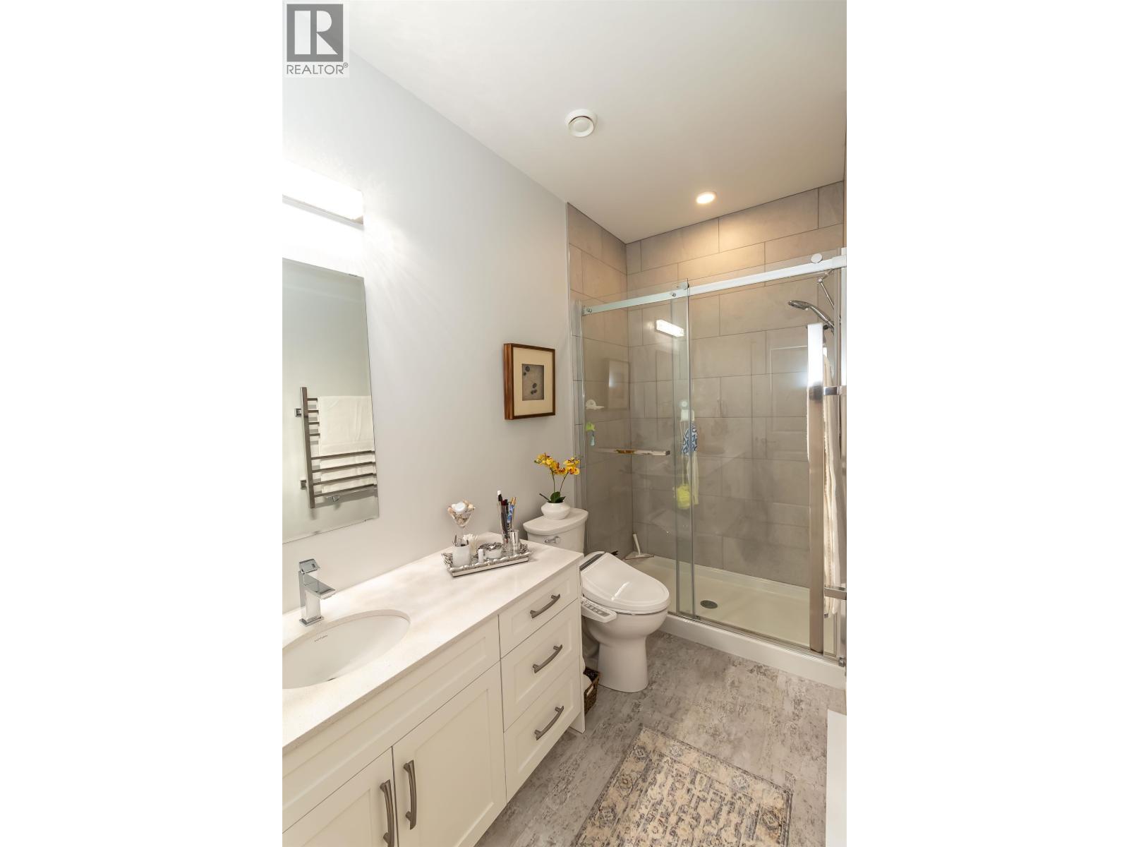 10 4921 HALLIWELL AVENUE, Terrace