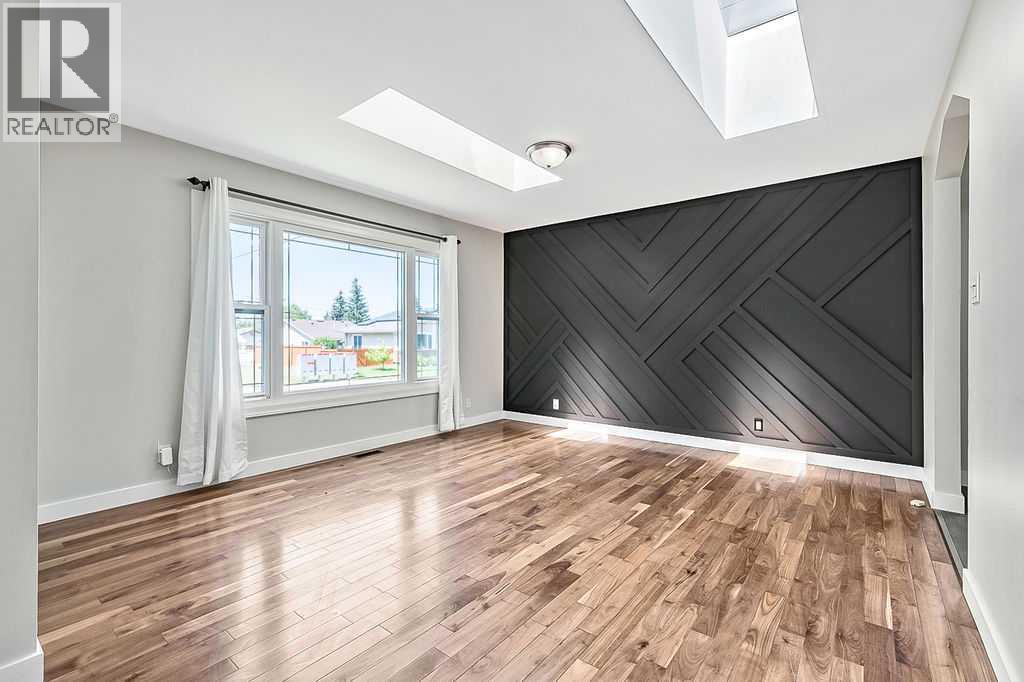 Single Family House Bungalow for Sale in  Olympia Drive SE Ogden Calgary 