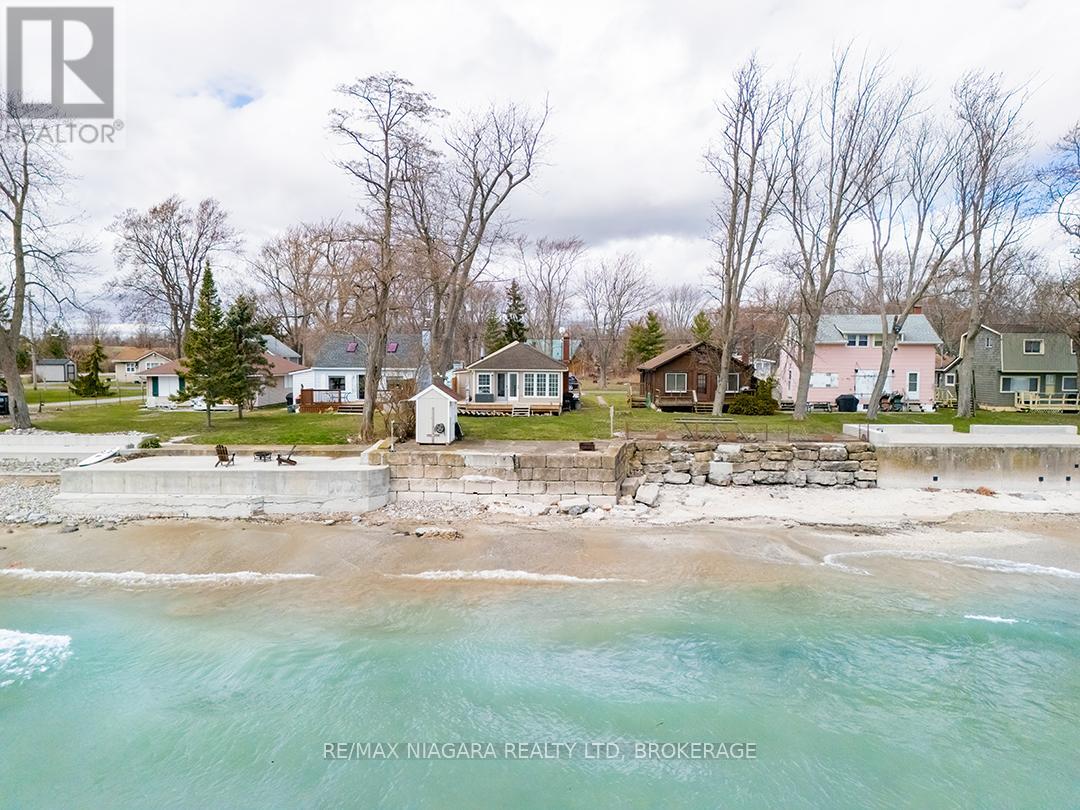 11161 CHURCHILL AVENUE - 1