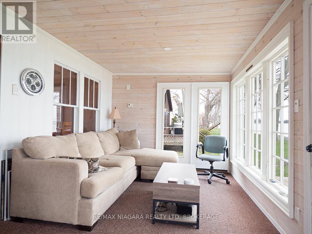 11161 CHURCHILL AVENUE - 7