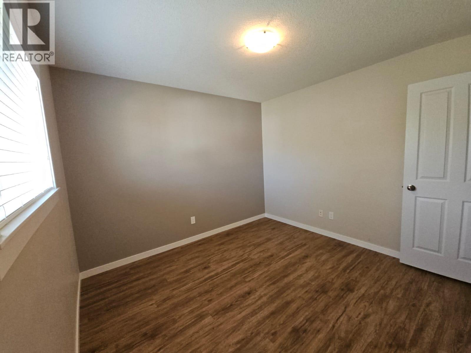 5214 41 Street NE, Chetwynd