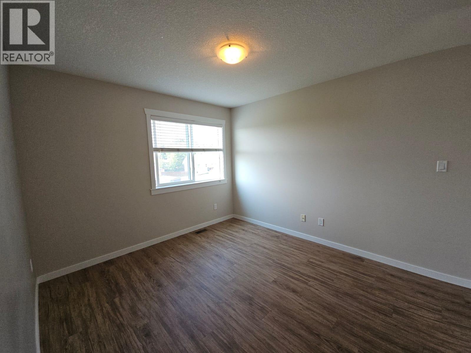 5214 41 Street NE, Chetwynd