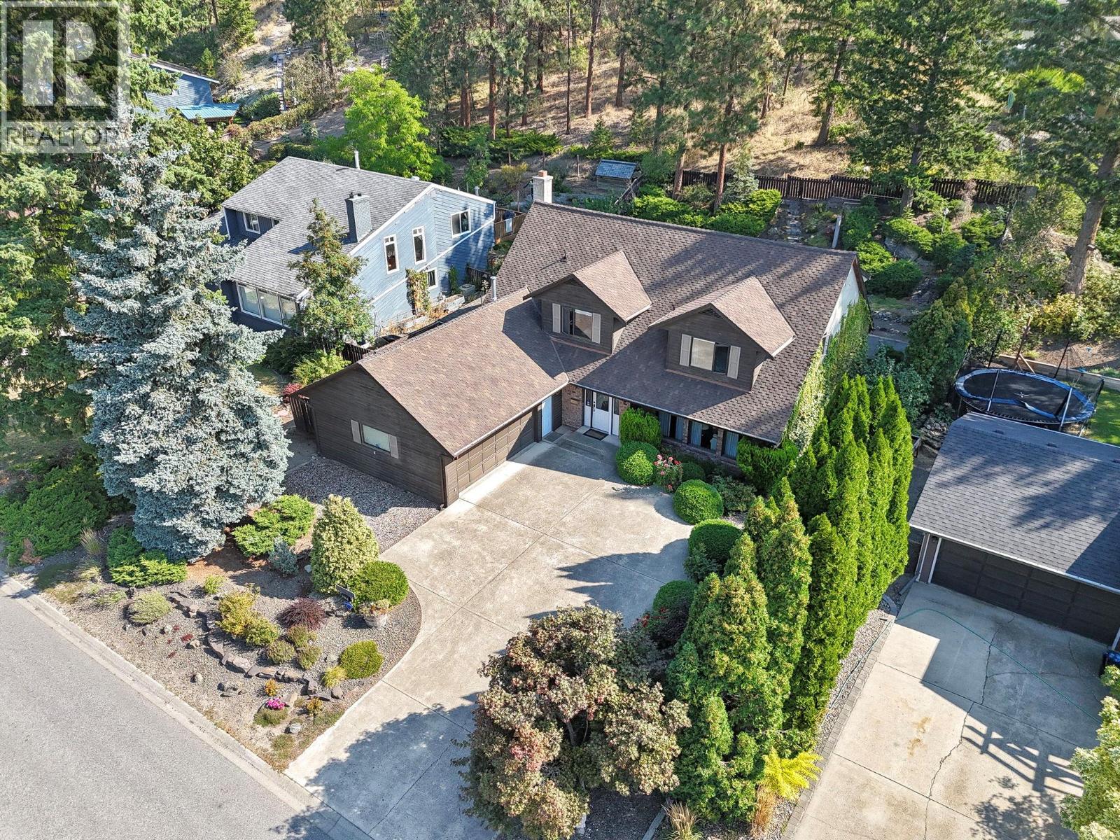 3179 Woodstock Drive, West Kelowna