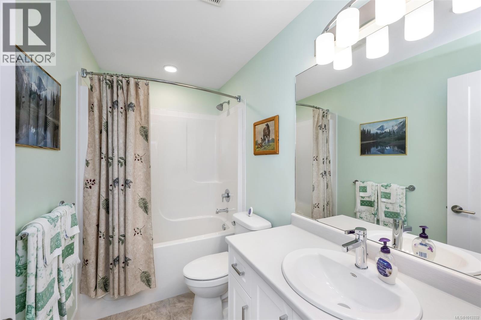 283 Edgewood Cres, Duncan