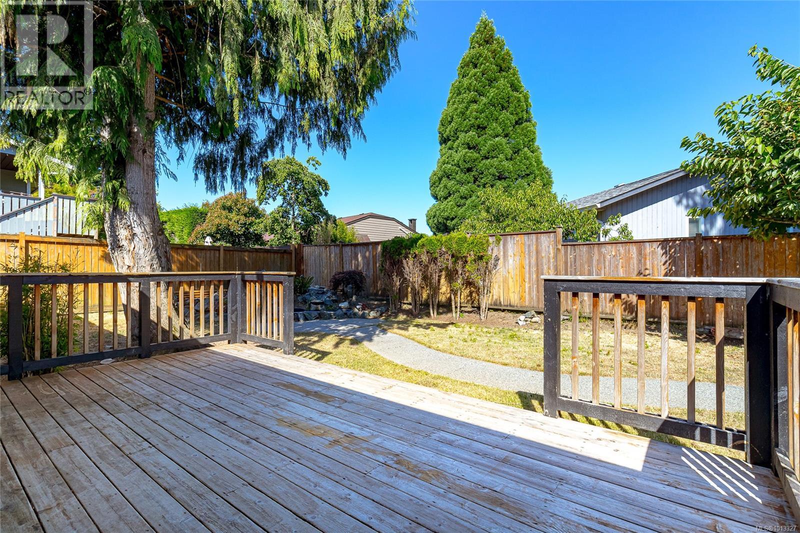  7840 Wallace Drive, Central Saanich