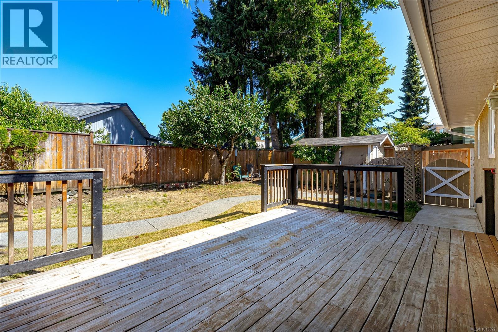  7840 Wallace Drive, Central Saanich