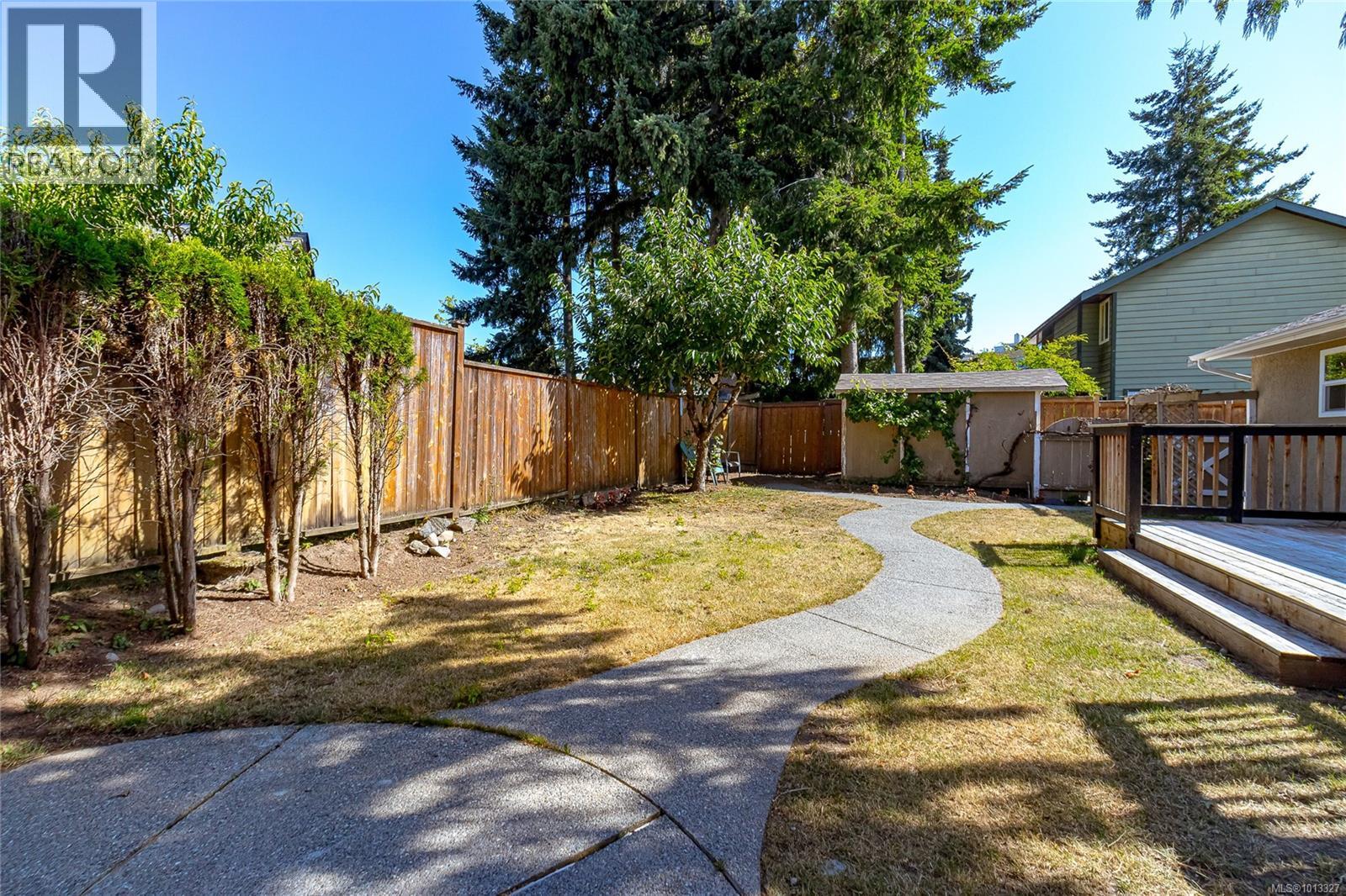  7840 Wallace Drive, Central Saanich