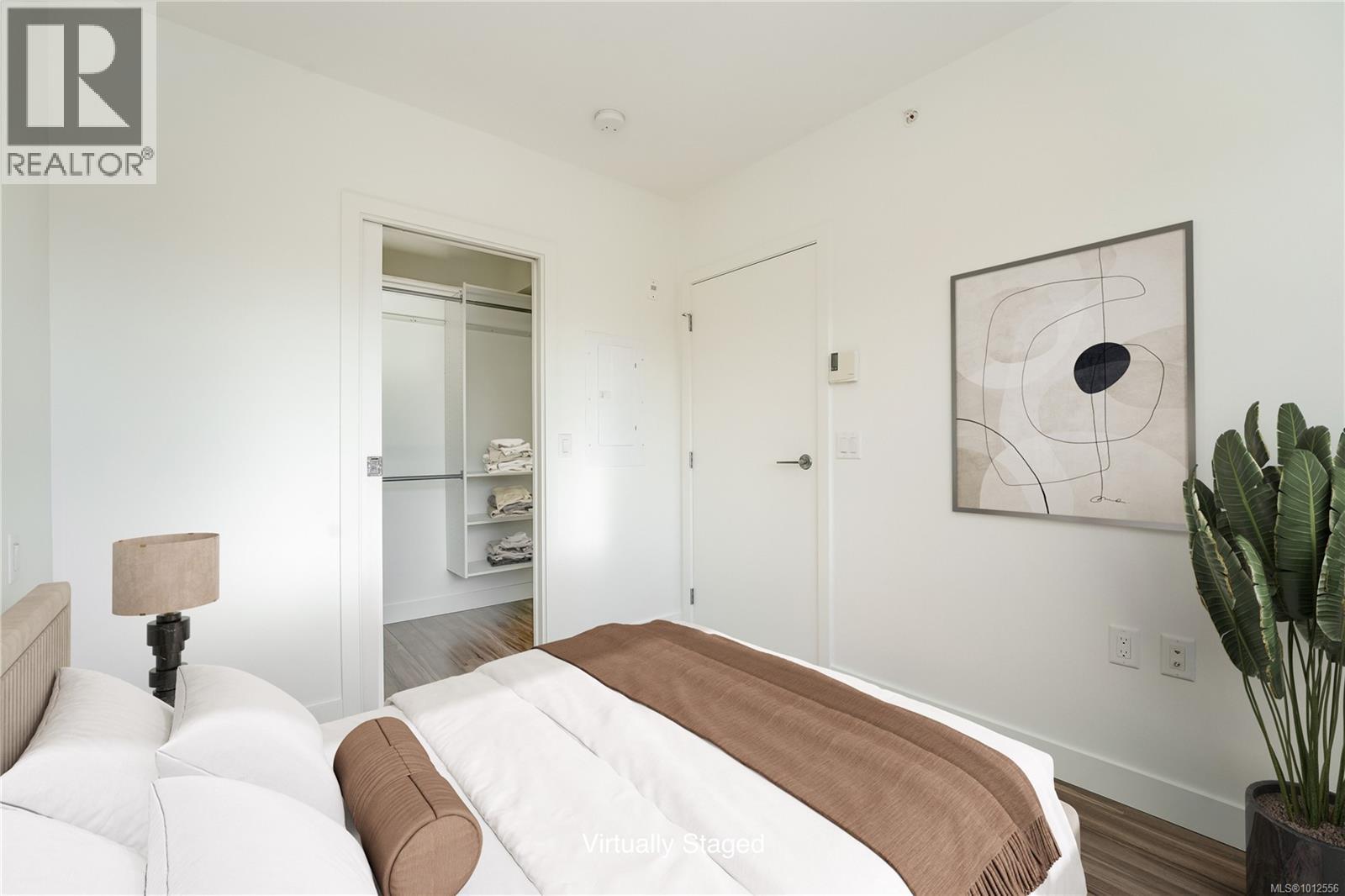 405 838 Broughton St, Victoria