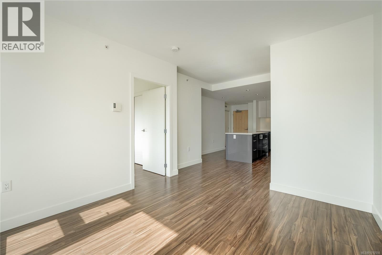 405 838 Broughton St, Victoria