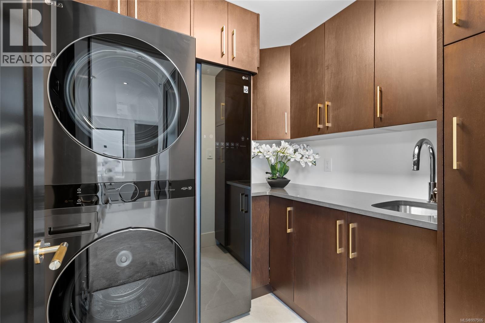  2189 Navigators Rise, Langford