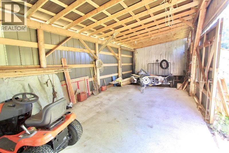 1514 BURGESS AVENUE - 29