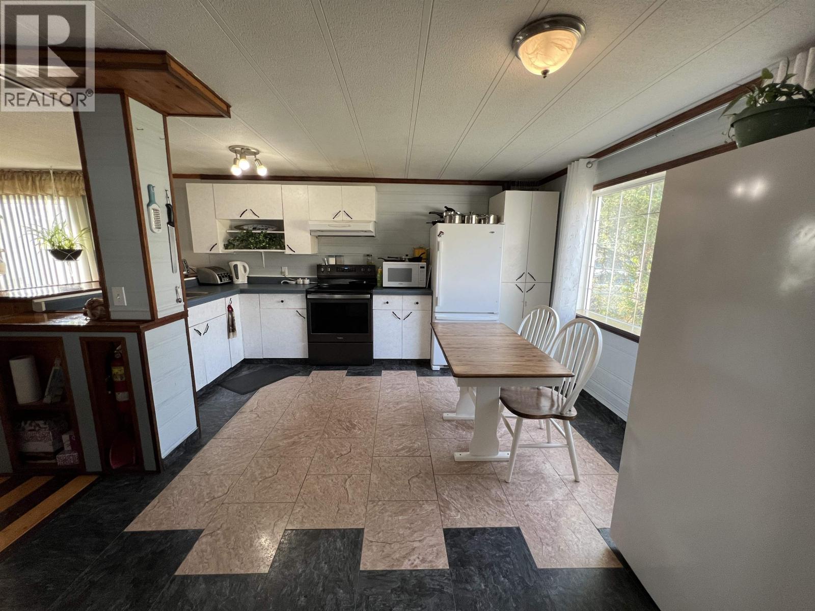 5316 42 STREET, Fort Nelson