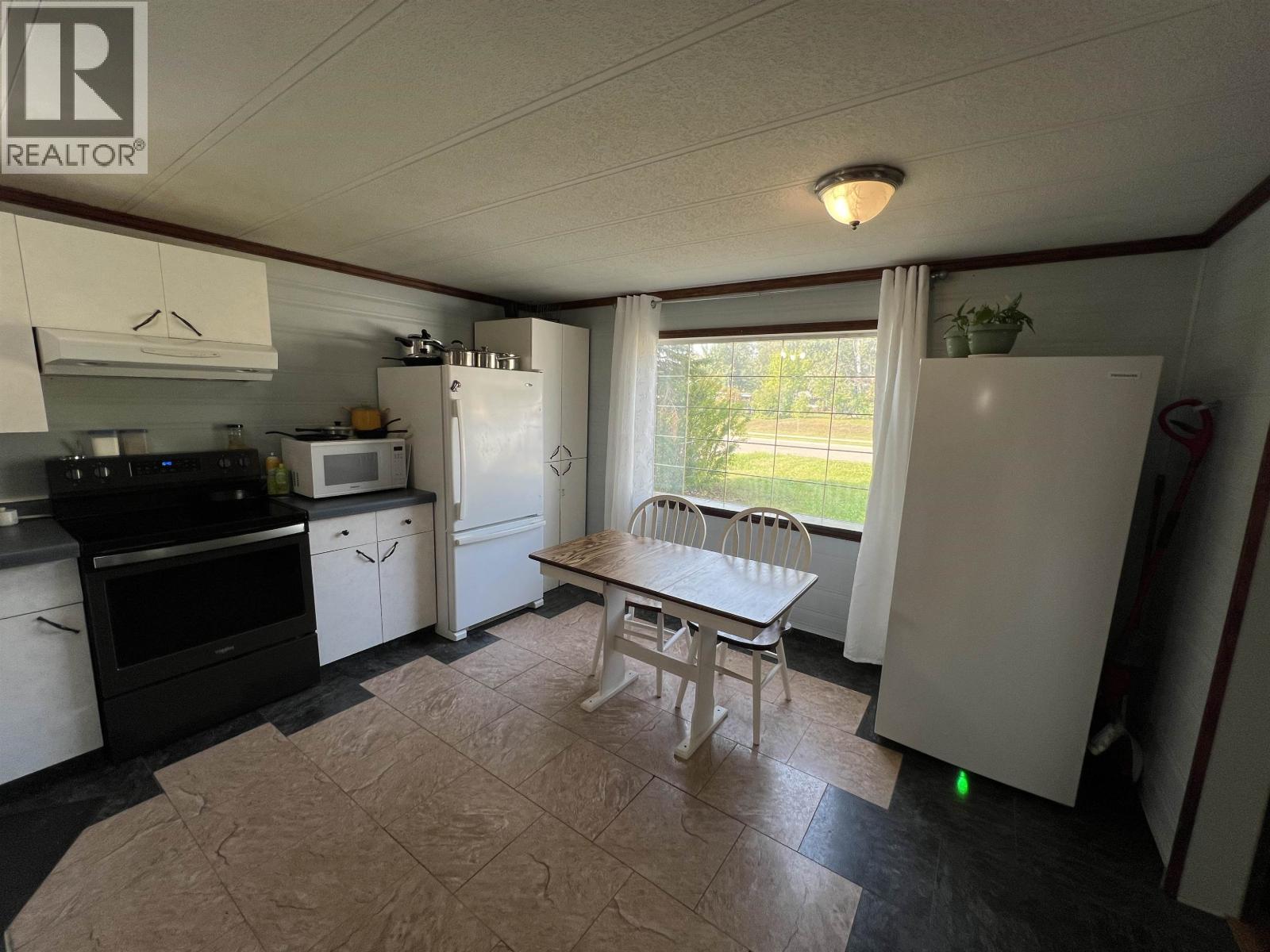 5316 42 STREET, Fort Nelson