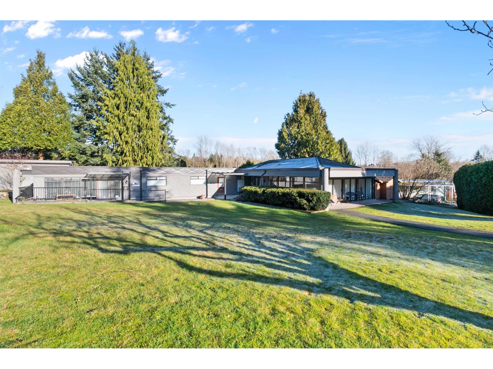 58 8220 KING GEORGE BOULEVARD, Surrey