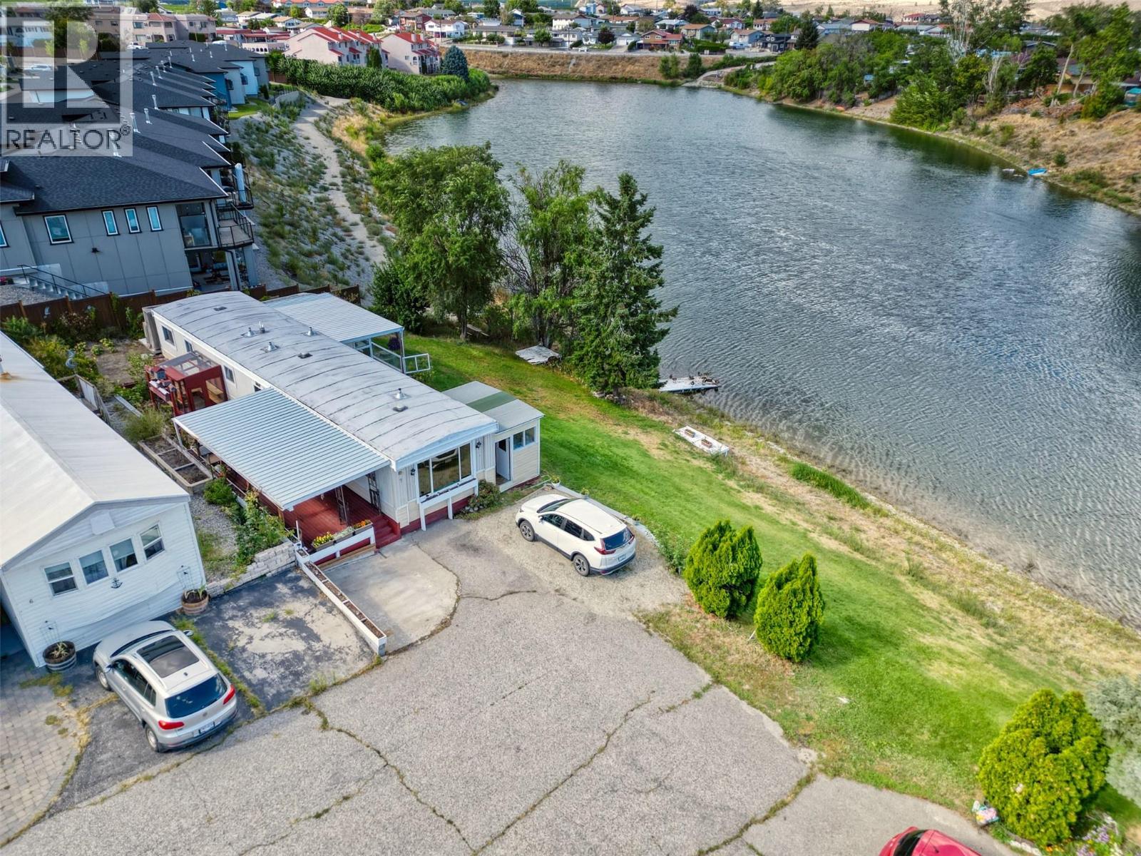 7 9106 Main Street Street, Osoyoos