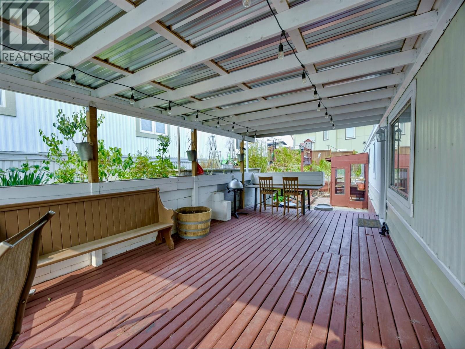 7 9106 Main Street Street, Osoyoos