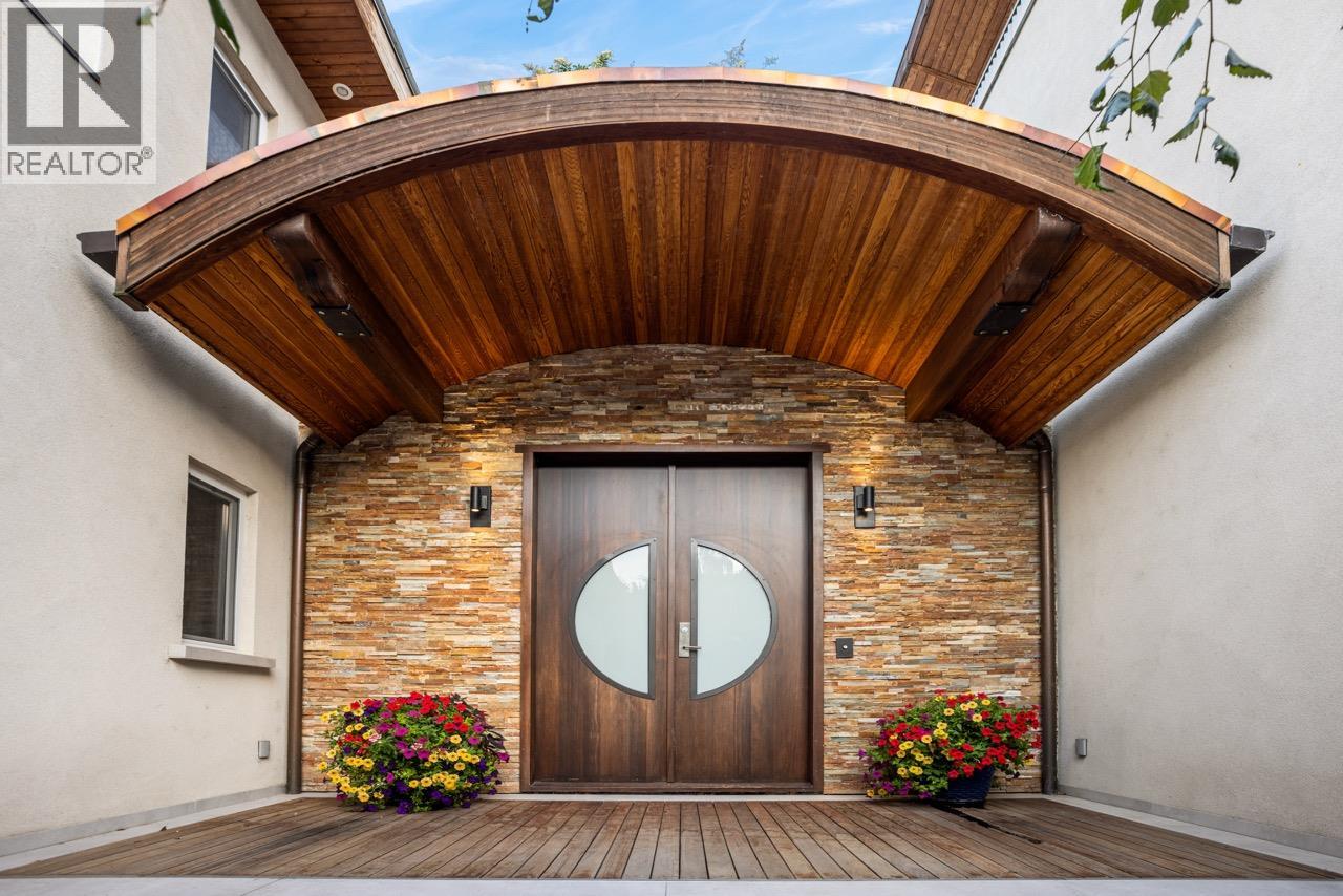 2737 Casa Loma Road, West Kelowna
