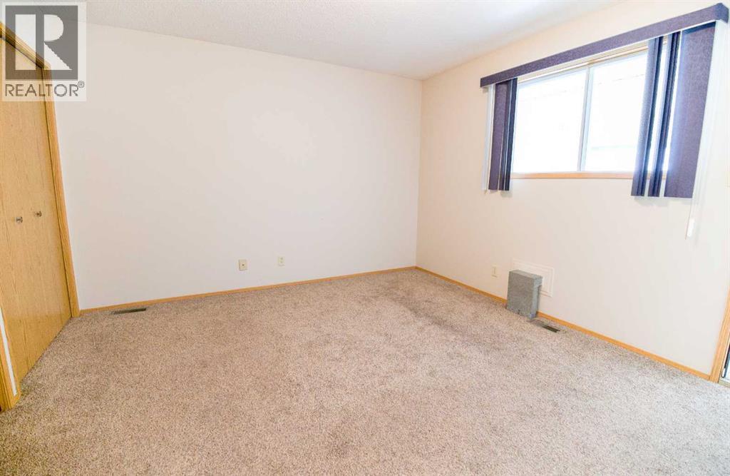 43 Ellis Street North, Red Deer