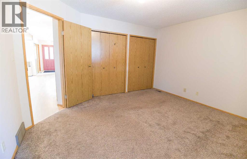 43 Ellis Street North, Red Deer