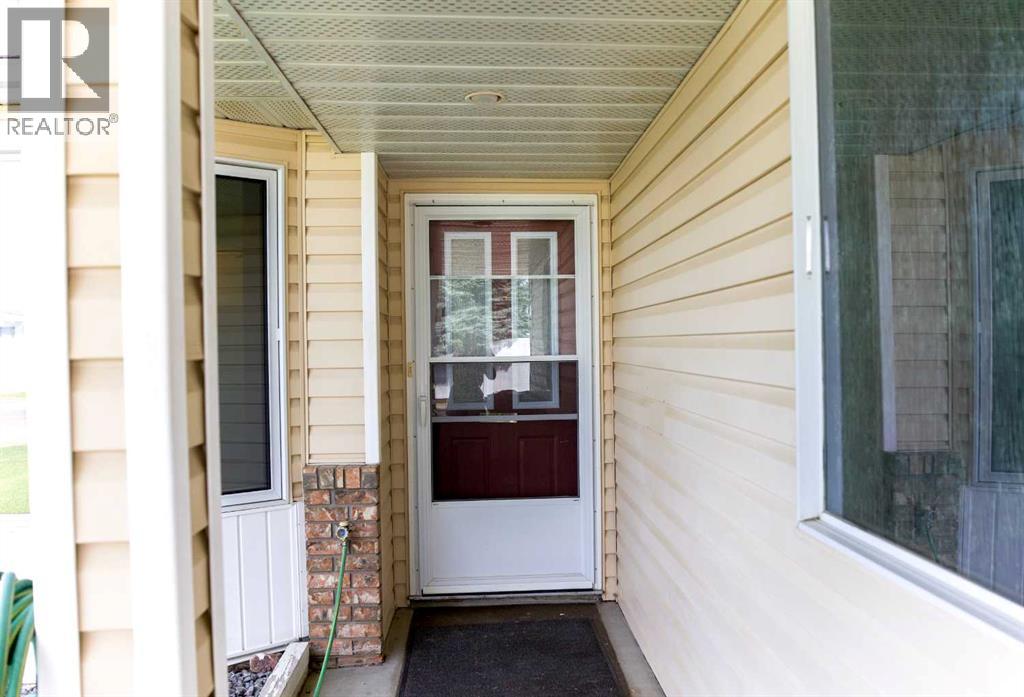 43 Ellis Street North, Red Deer