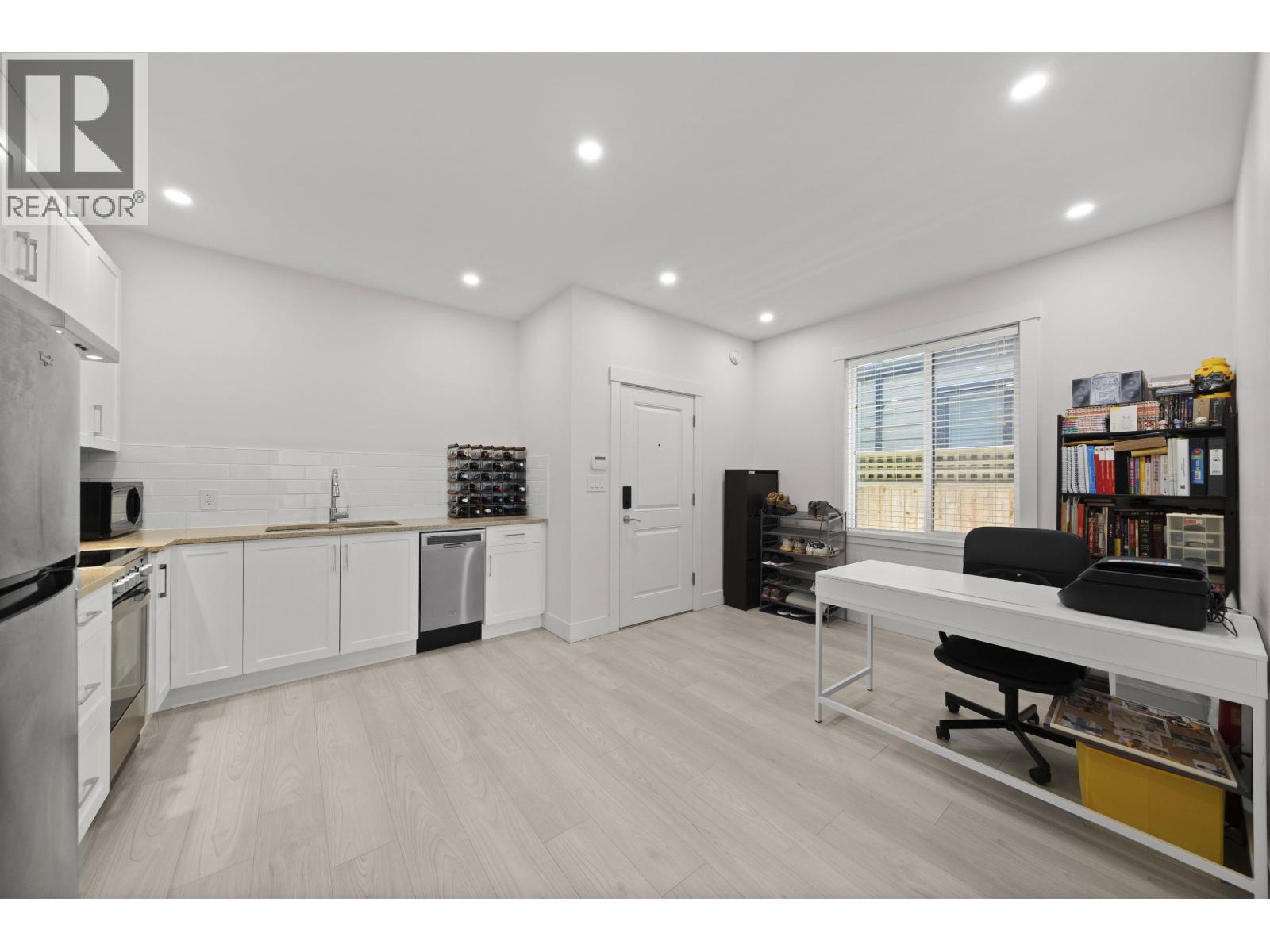 9779 STEVESTON HIGHWAY, Richmond