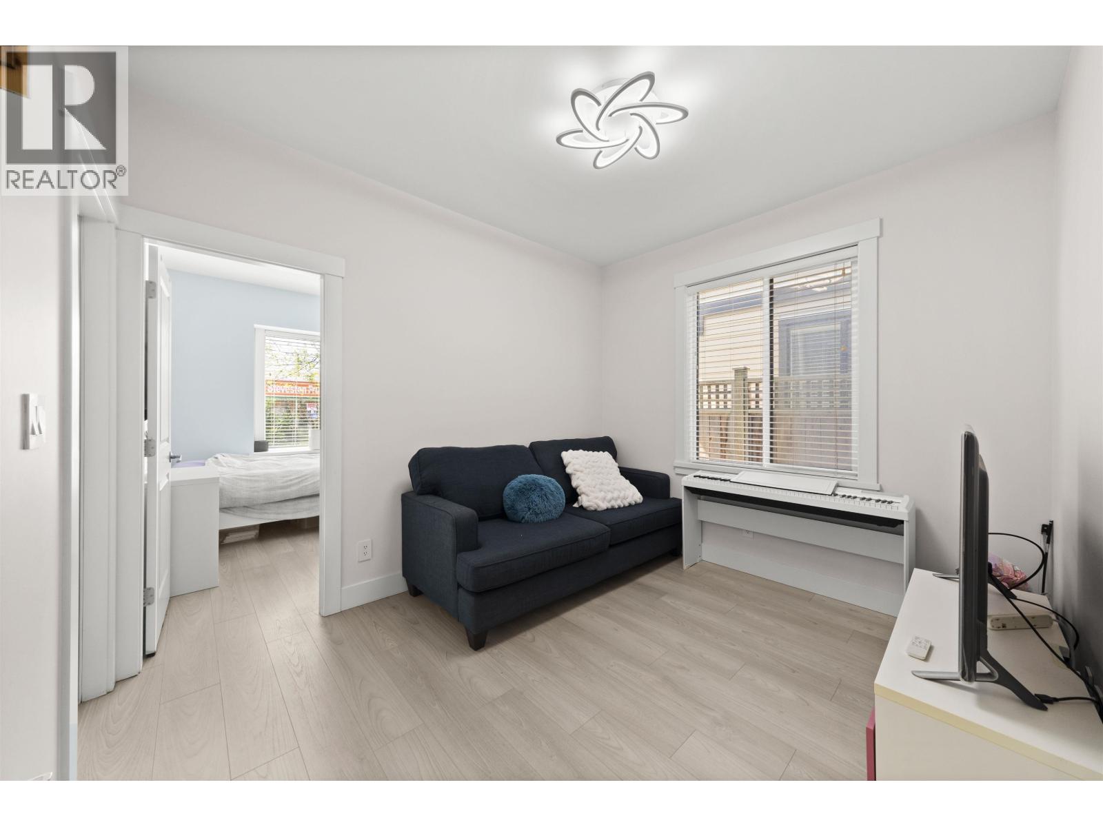 9779 STEVESTON HIGHWAY, Richmond