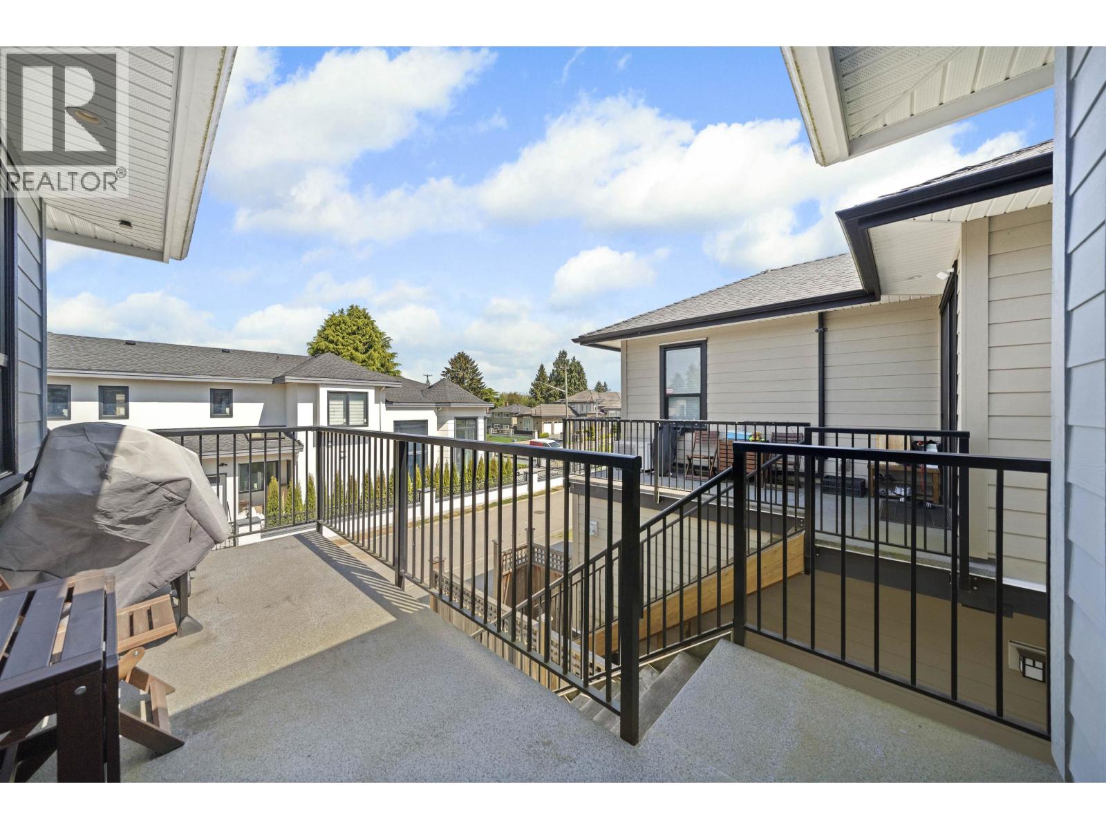 9779 STEVESTON HIGHWAY, Richmond