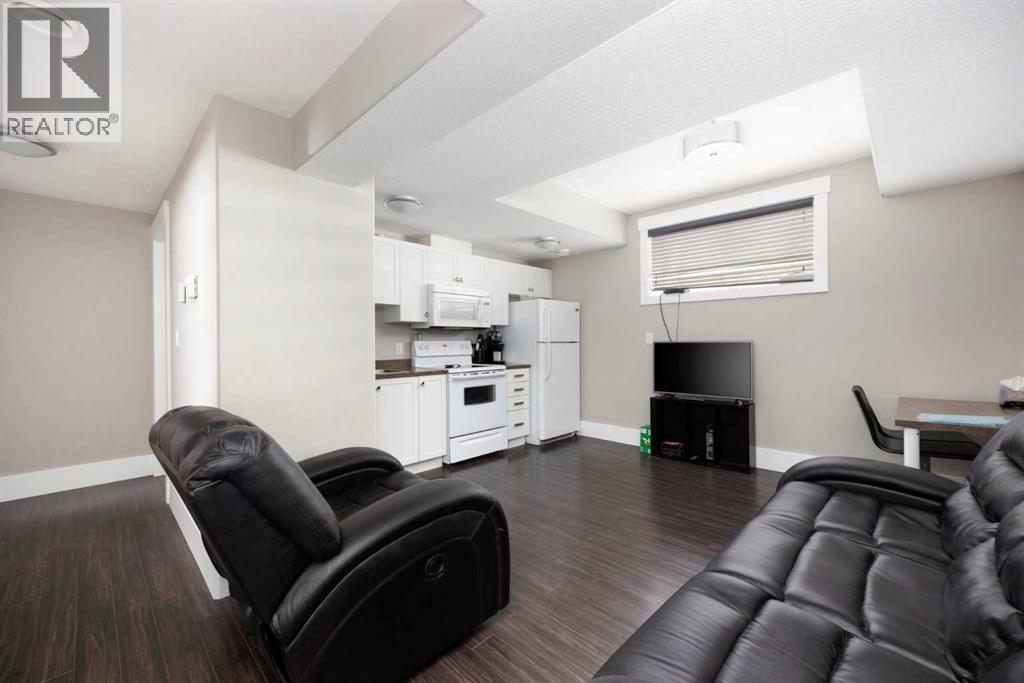 100 HEIBERT Bay, Fort McMurray