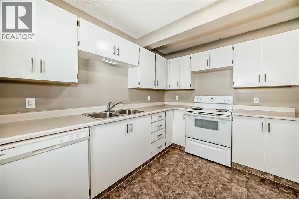 41 Edis Close, Red Deer