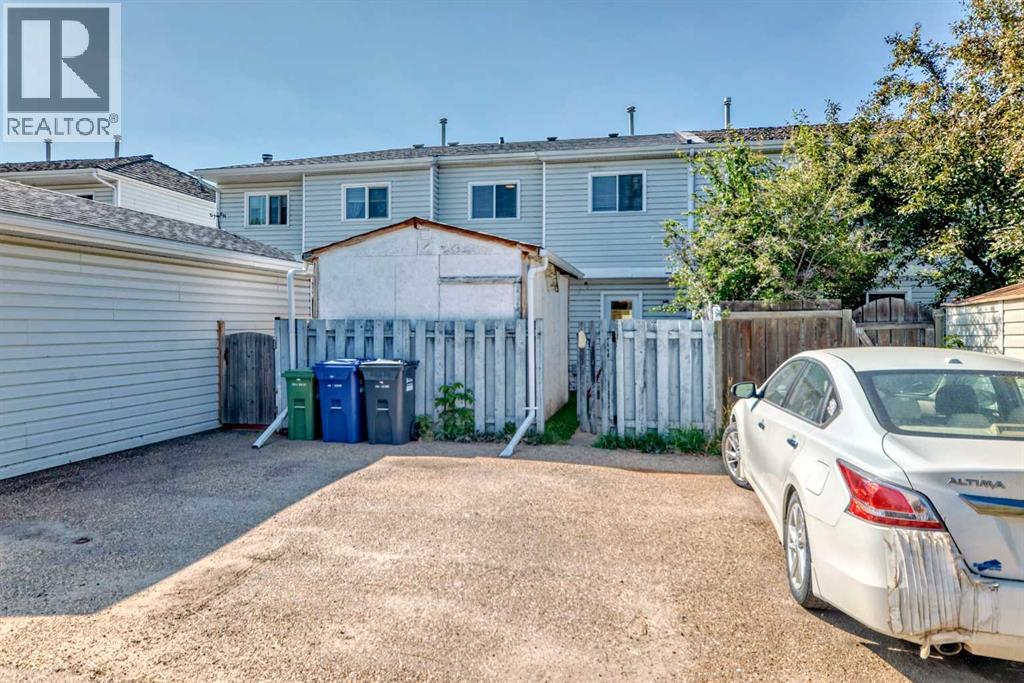 41 Edis Close, Red Deer