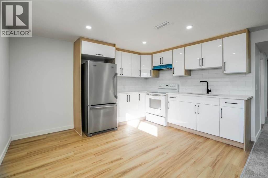 Single Family House Bungalow for Sale in  Penbrooke Close SE Penbrooke Meadows Calgary 