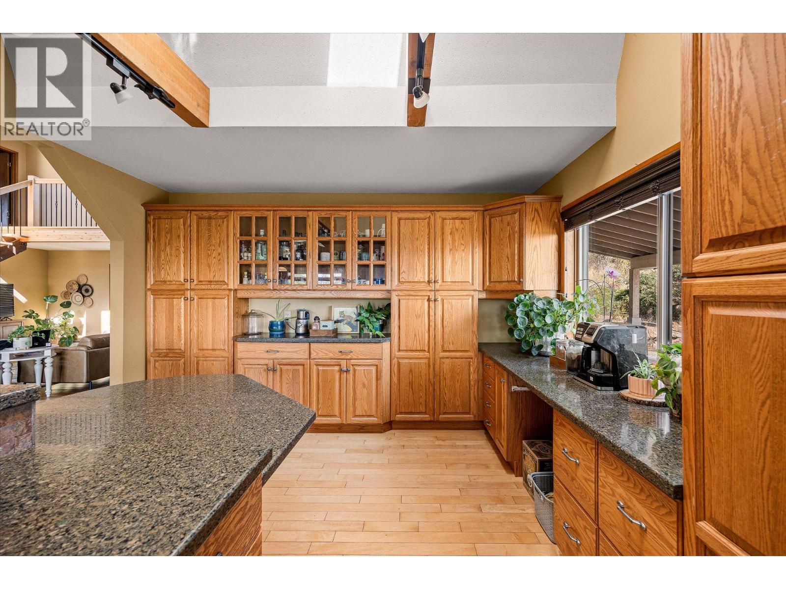  12349 Lake Hill Drive, Lake Country