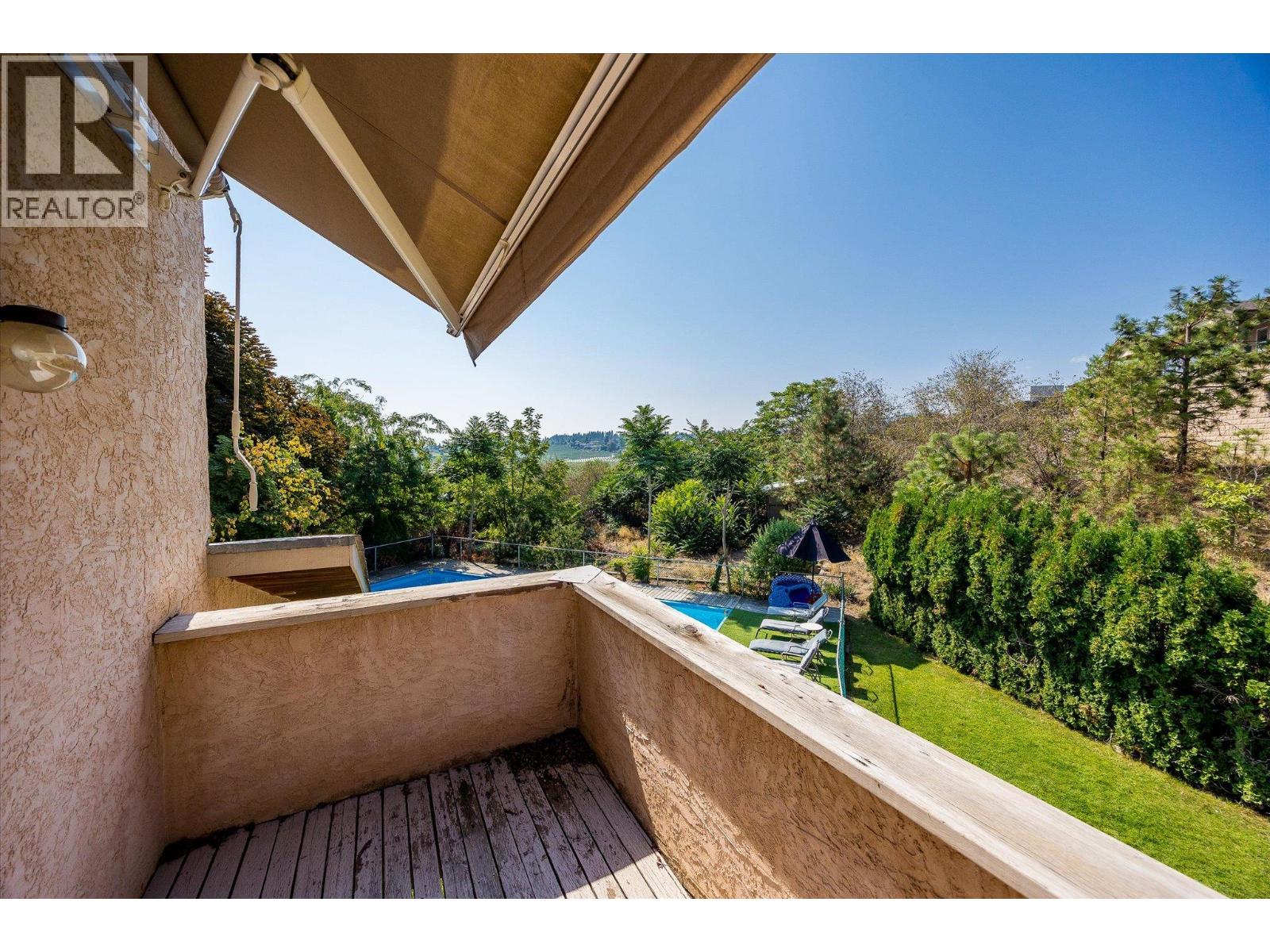  12349 Lake Hill Drive, Lake Country