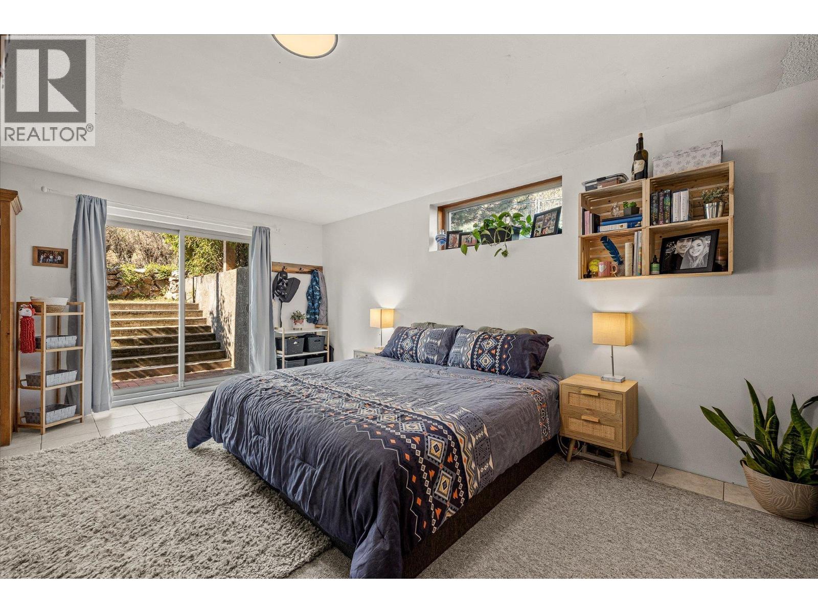  12349 Lake Hill Drive, Lake Country